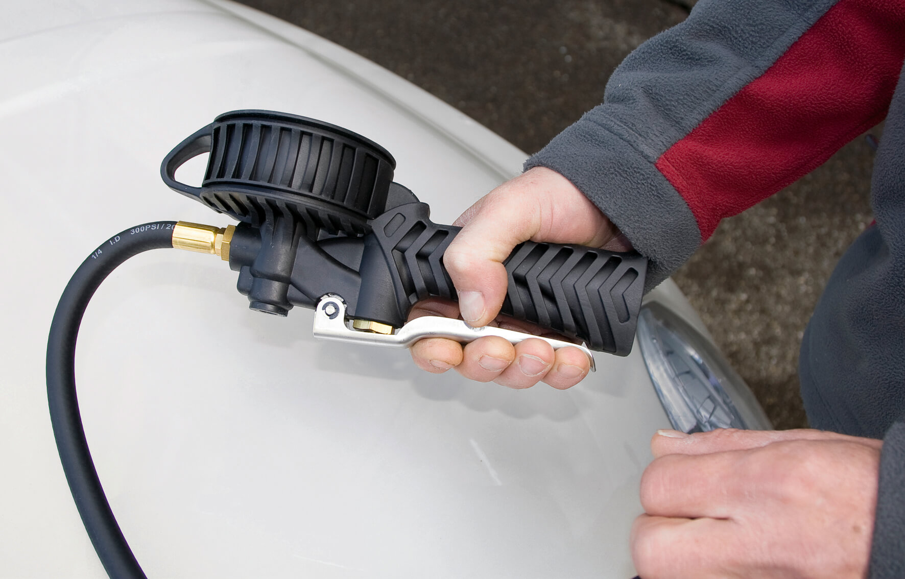 KW Reifenfüller mit Analog-Manometer